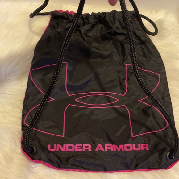 UNDER ARMOUR SACKPACK - Picture 3 of 4